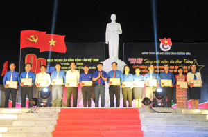 Tuyên dương 25 thanh niên tiêu biểu trong học tập và làm theo tư tưởng, đạo đức, phong cách Hồ Chí Minh