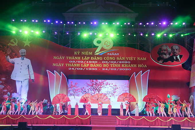 Ending performance of Khanh Hoa's 2020 Lunar New Year Video-Conference