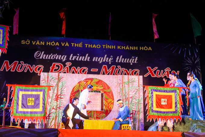 Trích đoạn sân khấu Hồn Trương Ba do các diễn viên Nhà hát Nghệ thuật truyền thống tỉnh biểu diễn. 