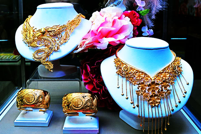 Giá vàng hôm nay 26/1, hoảng loạn lan rộng, vàng tăng chưa dừng