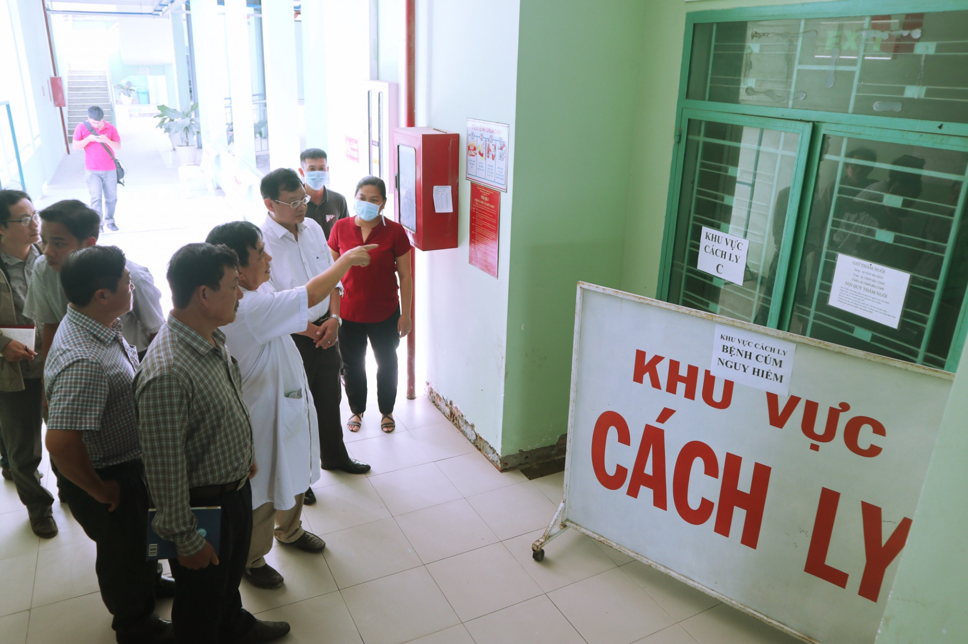 Lãnh đạo Sở Y tế Khánh Hoà kiểm tra khu vực cách ly tại Bệnh viện Bệnh nhiệt đới tỉnh  Khánh hoà