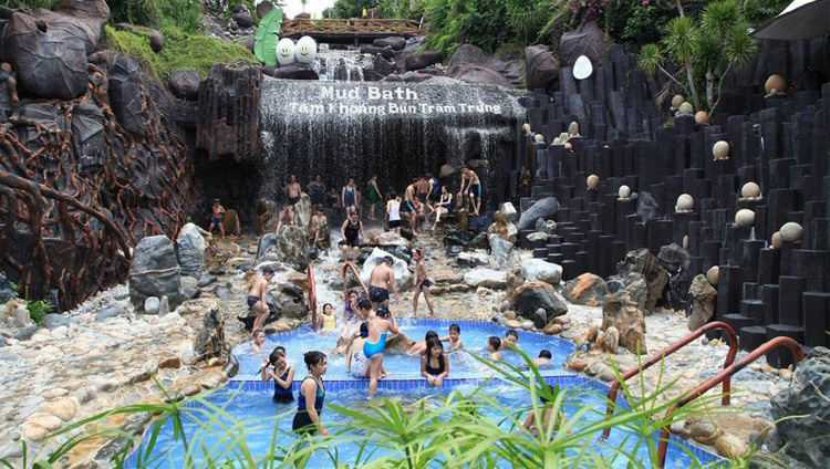 Khu du lịch Trăm Trứng tạm ngưng hoạt động vì ảnh hưởng của dịch nCoV