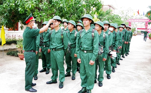 Tiểu đoàn 460 tiếp nhận 272 chiến sĩ mới năm 2020