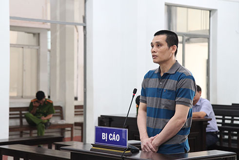 Dùng sổ đỏ giả lừa tiền, lãnh 10 năm tù