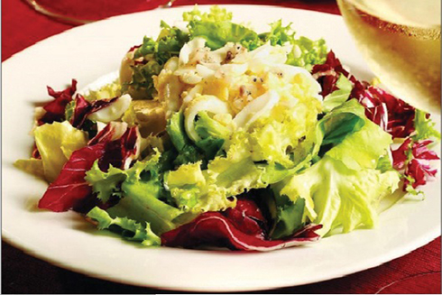 Salad giấm rau củ quả giúp giảm cân hiệu quả.