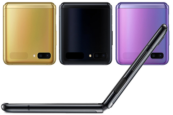 Galaxy Flip Z sở hữu cơ cấu gập máy dạng vỏ sò giống như những dòng điện thoại cổ