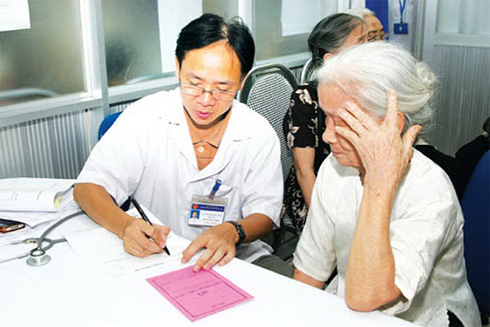 Cảnh giác với chứng chóng mặt ở người cao tuổi