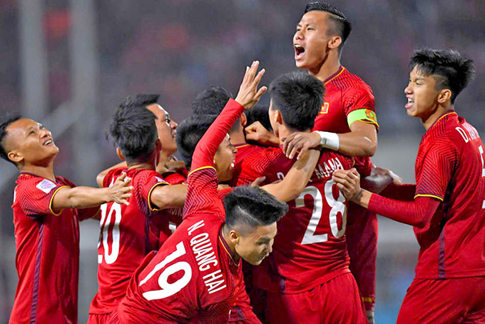 Tuyển bóng đá Việt Nam tiếp tục dẫn đầu Đông Nam Á