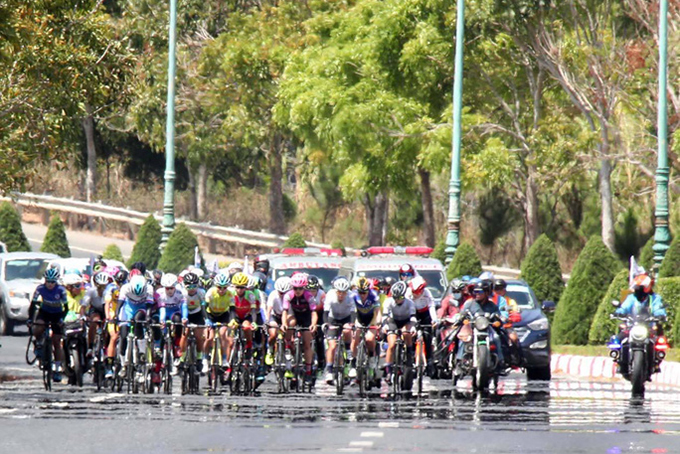 Vất vả xác định tay đua nhất chặng tại Đà Lạt