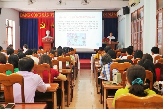 Doctor Ton That Toan, deputy director of Khanh Hoa Provincial Center for Disease Control, speaking about Covid-19 situation and preventive measures against the epidemic