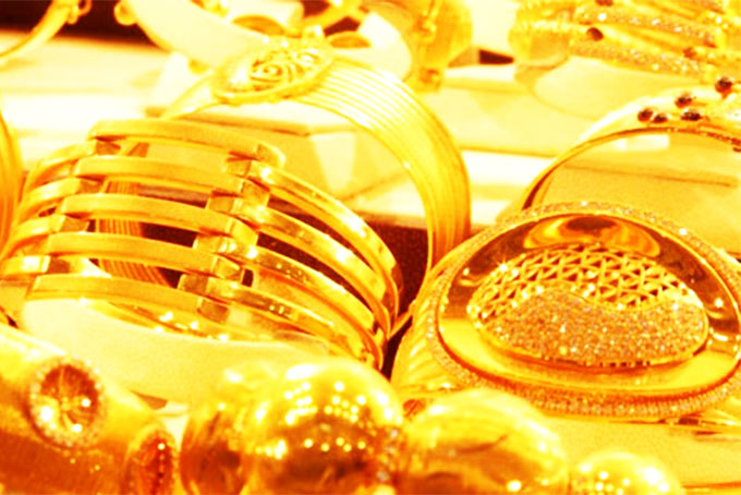 Giá vàng đảo chiều giảm, do chứng khoán Mỹ tăng mạnh