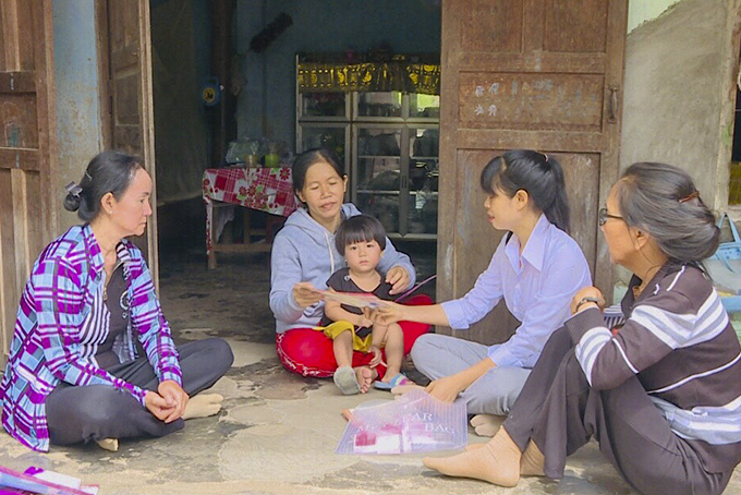 Hai phụ nữ gắn bó với công tác dân số