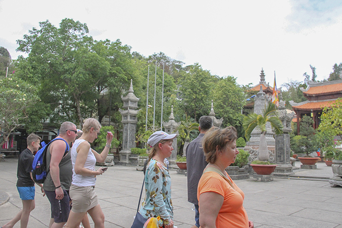 Bảo đảm an toàn cho du khách và người lao động trong hoạt động du lịch