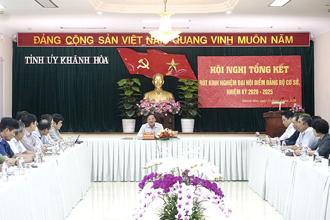 Các đảng bộ cơ sở đại hội điểm thành công