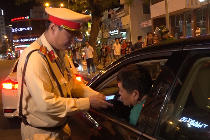 Tháng cao điểm xử lý vi phạm trật tự an toàn giao thông