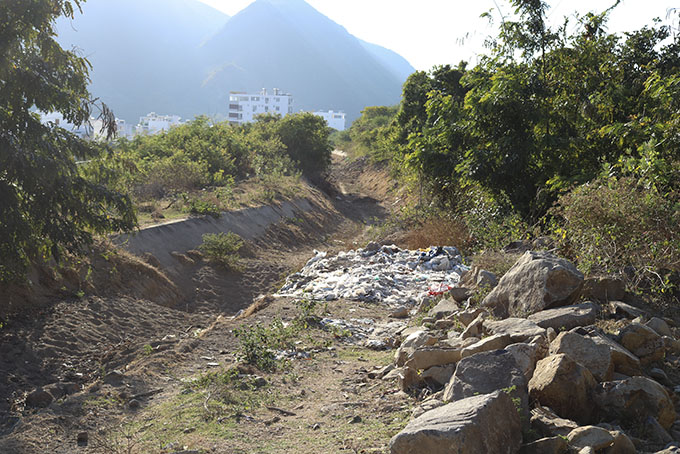 Mương thoát lũ Đường Đệ xuống cấp