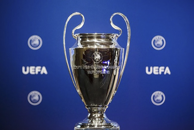 UEFA ra thông báo 'đau đớn' về Champions League và Europa League