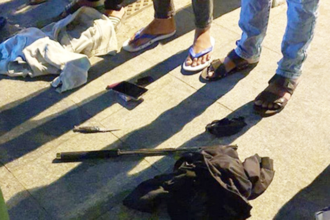 Mang hung khí đi &quot;tụ tập đua xe&quot;