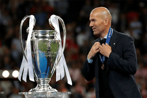 Zinedine Zidane sẽ chịu áp lực thành tích rất lớn trong mùa giải 2020-2021.
