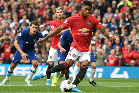 Những câu lạc bộ nào có lợi thế?