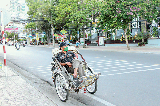 Xích lô vắng khách