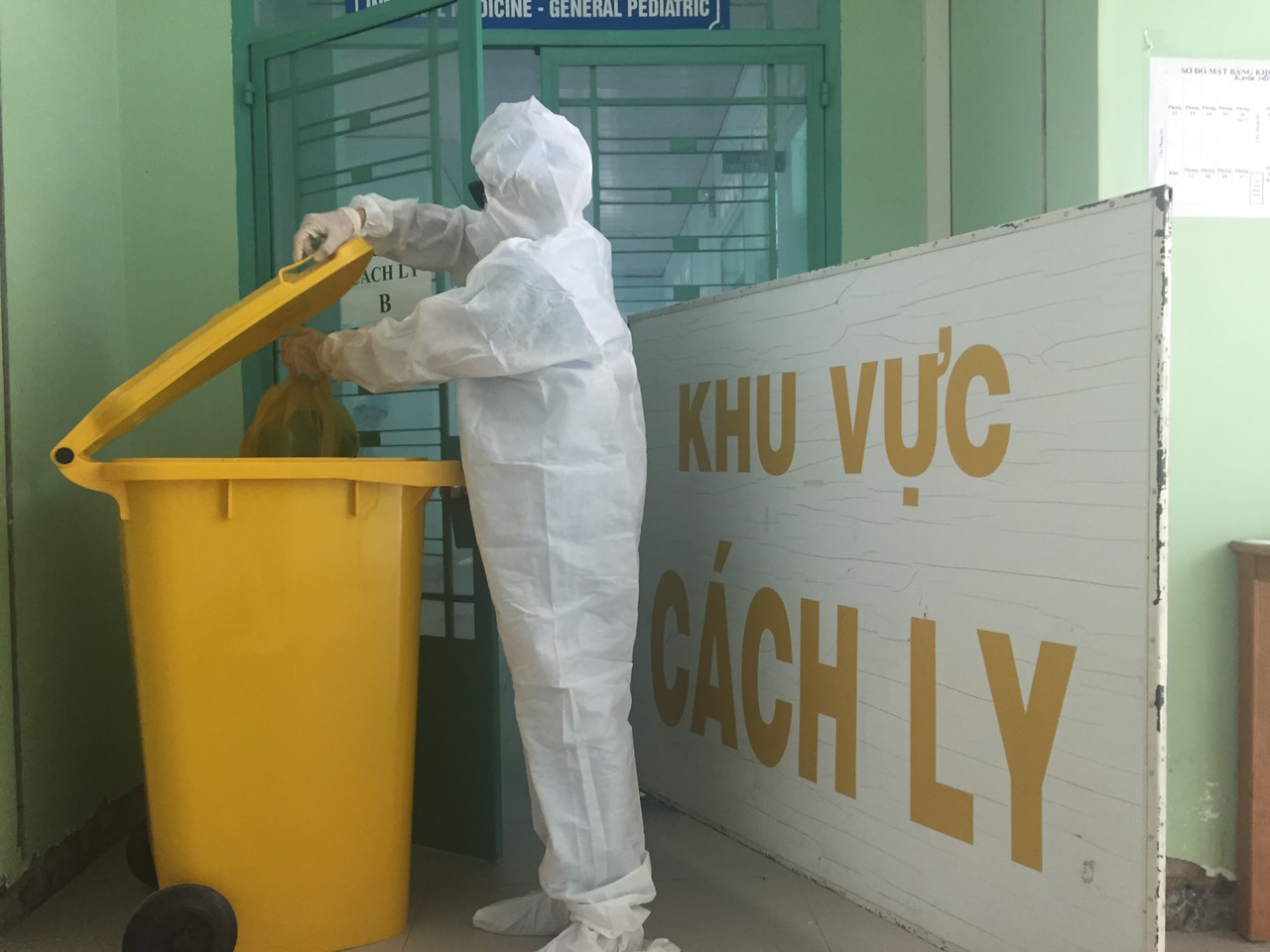 Ngày 12-4: Khánh Hòa đang theo dõi, cách ly 18 trường hợp