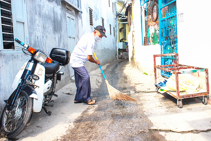 Con hẻm nhếch nhác