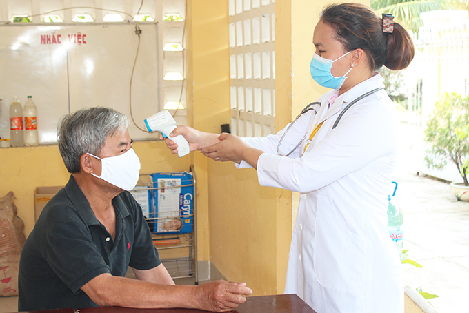 Bảo đảm sức khỏe cho các đối tượng xã hội