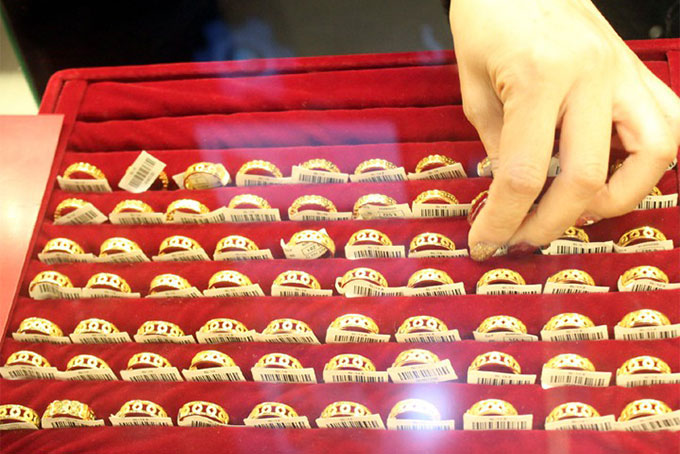 Mở cửa phiên giao dịch sáng 24/4, giá vàng giảm nhẹ