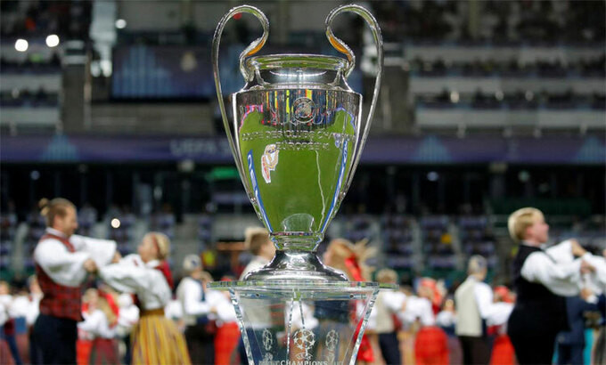 UEFA yêu cầu tôn trọng tiêu chí nguyên bản trong việc chọn đội. Ảnh: Reuters.