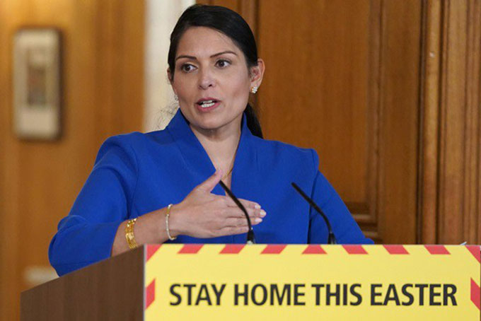 Số ca tử vong do Covid-19 ở Anh vượt mốc "kinh hoàng" 20.000