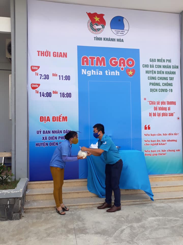 Máy  &quot;ATM gạo &quot; tại xã Diên Phú, huyện Diên Khánh