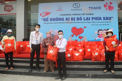 Công ty TNHH Sao Mai Anh trao 250 suất quà cho người có hoàn cảnh khó khăn