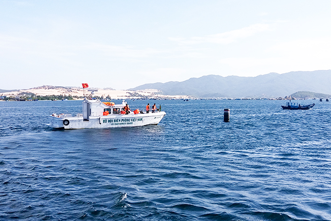 Phối hợp đồng bộ các biện pháp nghiệp vụ bảo vệ an toàn dịp lễ 30-4 và 1-5