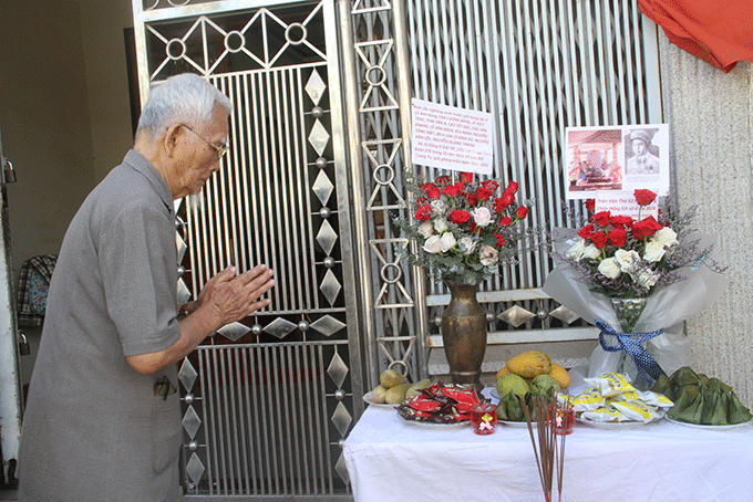 Tưởng nhớ đồng đội