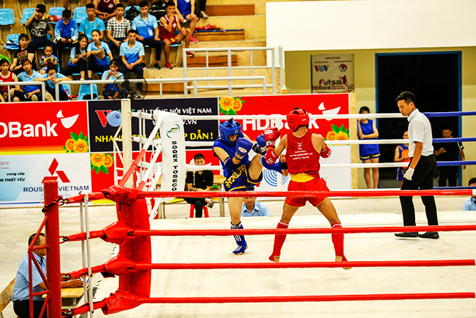 Athletes competing in national muay Thai tournament