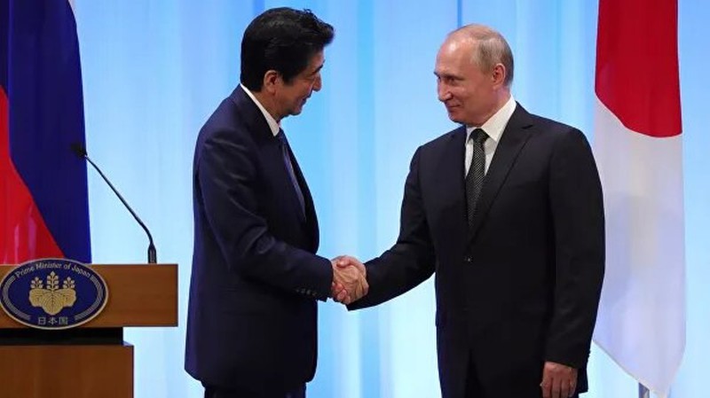 Thủ tướng Nhật bản Abe Sinzo và Tổng thống Nga V.Putin. Nguồn: Rianovosti.