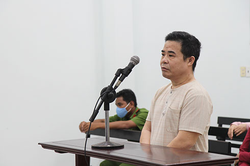 Mâu thuẫn, tới nhà trọ đâm người