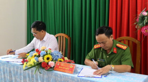 Hội Nông dân và Công an TP. Nha Trang ký kết Chương trình phối hợp đảm bảo an ninh trật tự