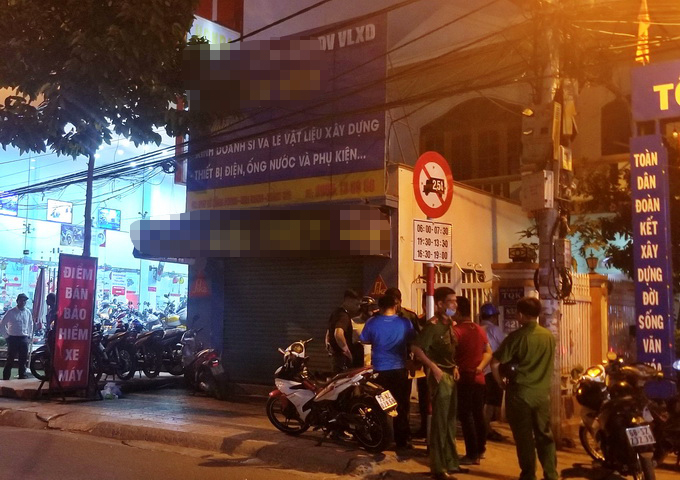 Chủ tiệm vật liệu xây dựng bị đánh trọng thương, cướp tài sản