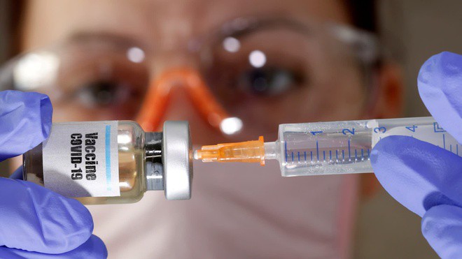 Cuộc đua phát triển vaccine ngừa Covid-19 có nhiều tín hiệu lạc quan. Ảnh: Reuters