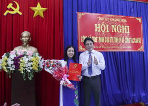 Bà Lê Thị Ngọc Sương giữ chức Phó Bí thư Đảng ủy Khối Doanh nghiệp tỉnh