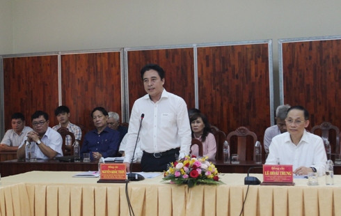 Ông Nguyễn Khắc Toàn phát biểu tại hội nghị.