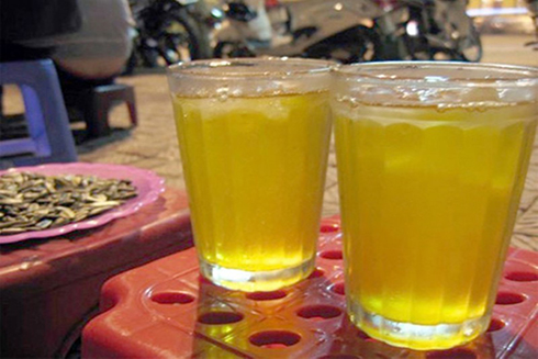 5 sai lầm tai hại khi uống trà đá, 90% người Việt không biết