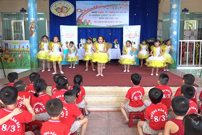 Music performance celebrating International Children's Day at 8-3 Nursery School