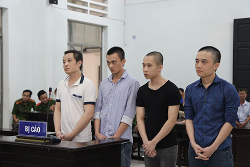 Xích mích tại quán karaoke, 1 người tử vong