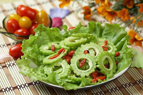 Những công dụng của mướp đắng trong ngày hè nóng bức