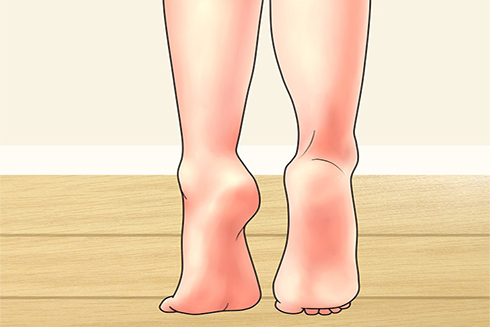 Bài tập đơn giản giúp giảm đau chân