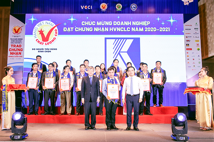 Tổng Công ty Khánh Việt: Nhận danh hiệu Hàng Việt Nam chất lượng cao