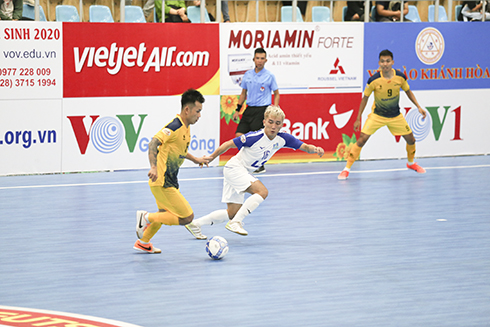 Thái Sơn Bắc thảm bại, Thái Sơn Nam ngậm ngùi chia điểm